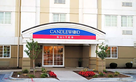 Candlewood Suites Fort Wayne - NW, an IHG Hotel