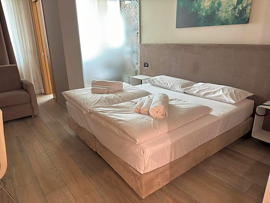 Ile Hotel