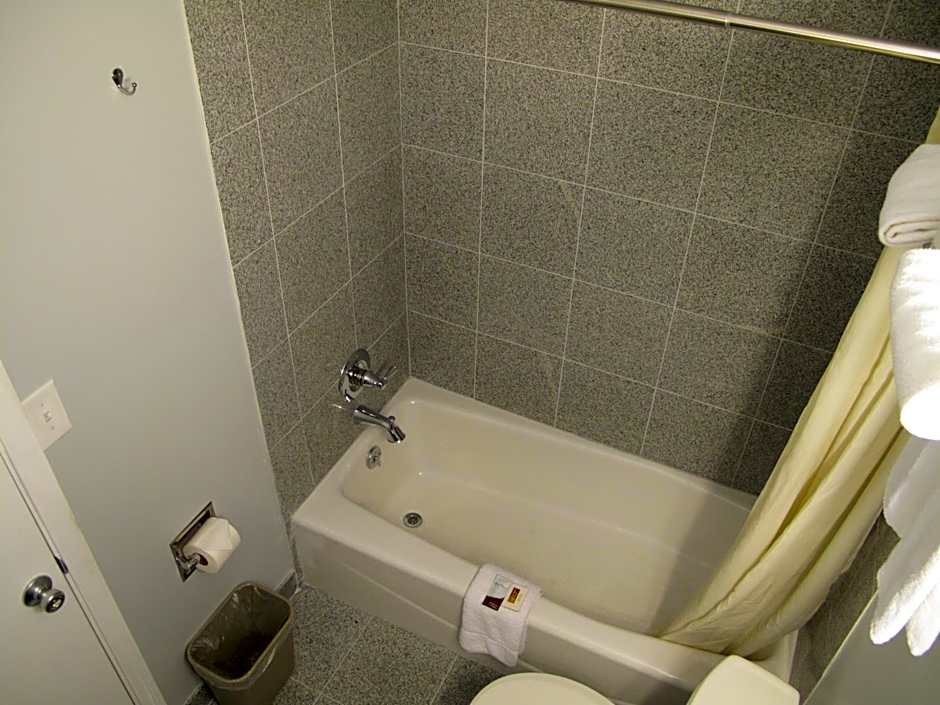 West Inn NAU - Downtown Flagstaff