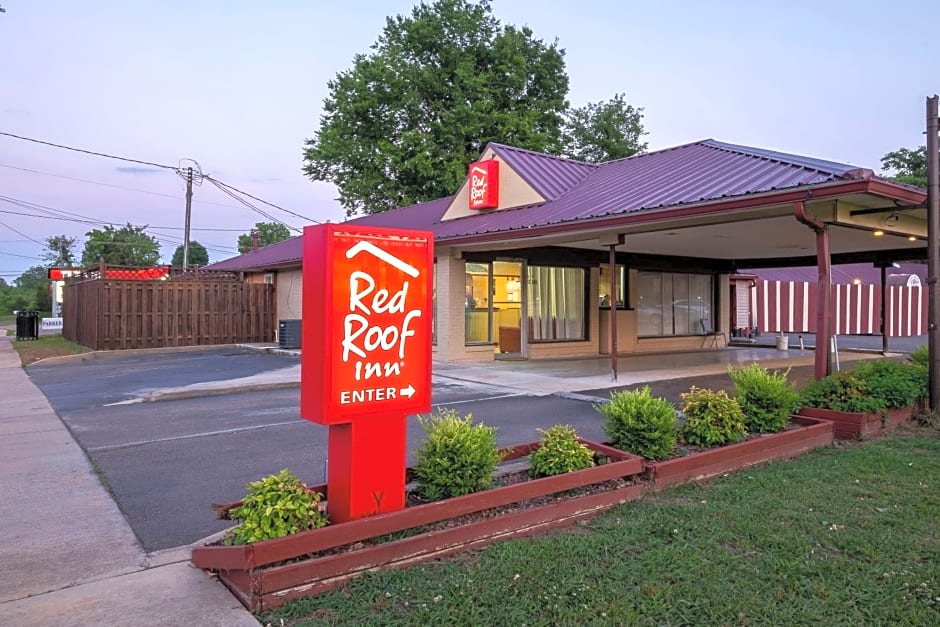 Red Roof Inn Starkville - University