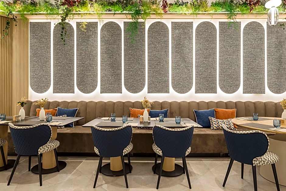 Ilunion Les Corts Spa