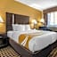 Quality Inn & Suites Warren