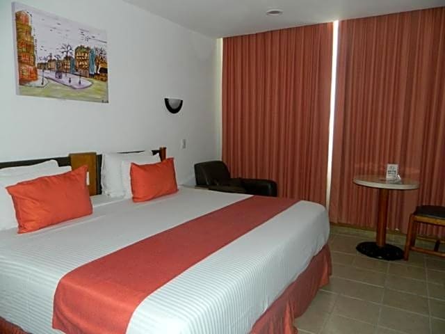 Hotel Enriquez