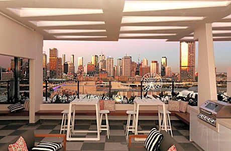 Opera Apartments - South Brisbane