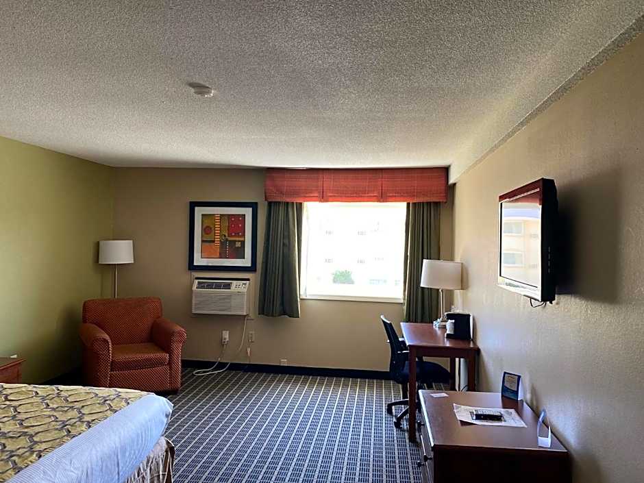 Baymont by Wyndham Kokomo