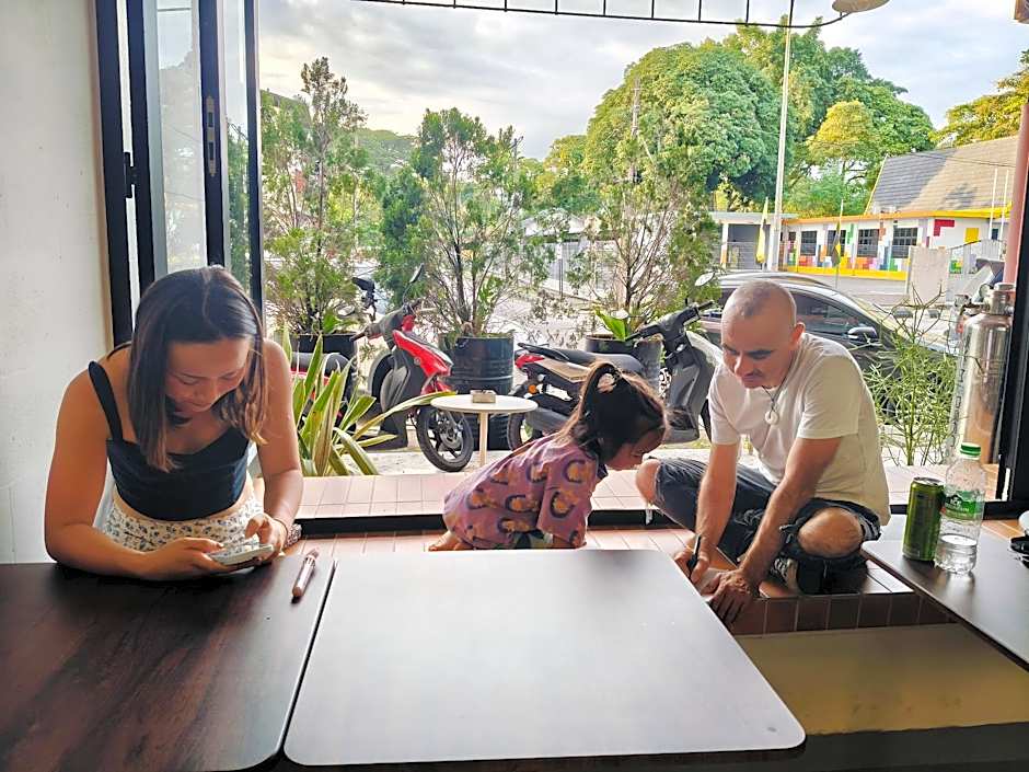 The Brownstone Hostel & Space