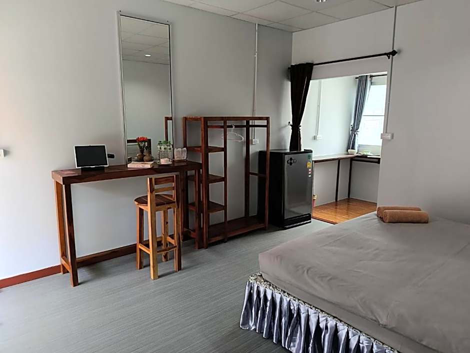 Lovely Paradise Phangan Hotel