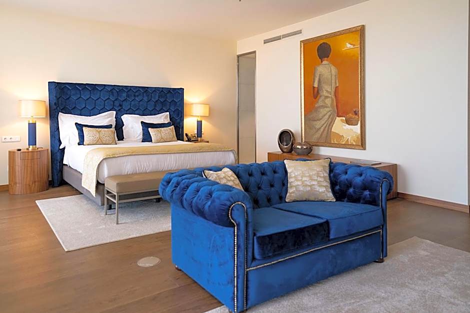 Curio Collection by Hilton Boeira Garden Hotel Porto, Portug