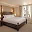 The Hotel Roanoke & Conference Center, Curio Collection by Hilton