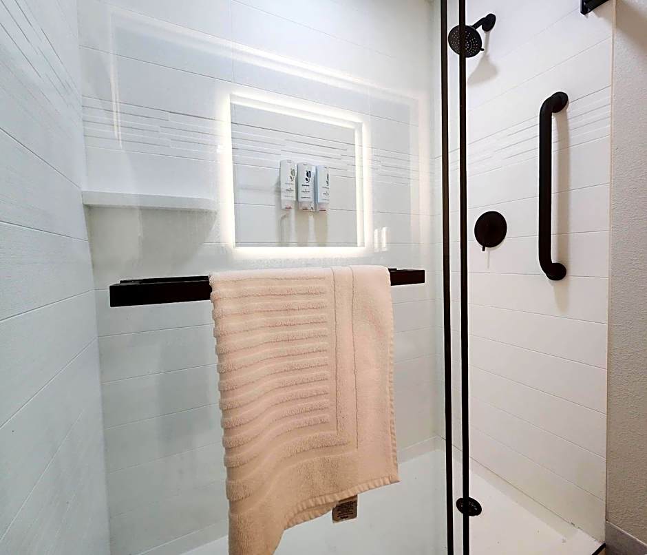 Country Inn & Suites by Radisson, Dahlgren-King George, VA