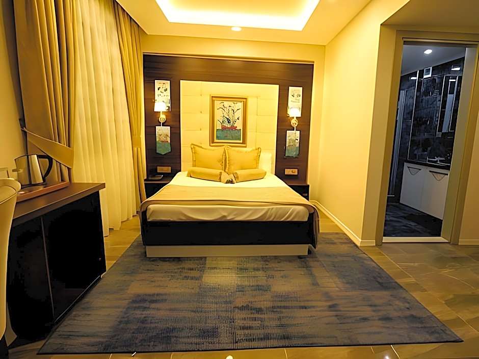 Venus Hotel