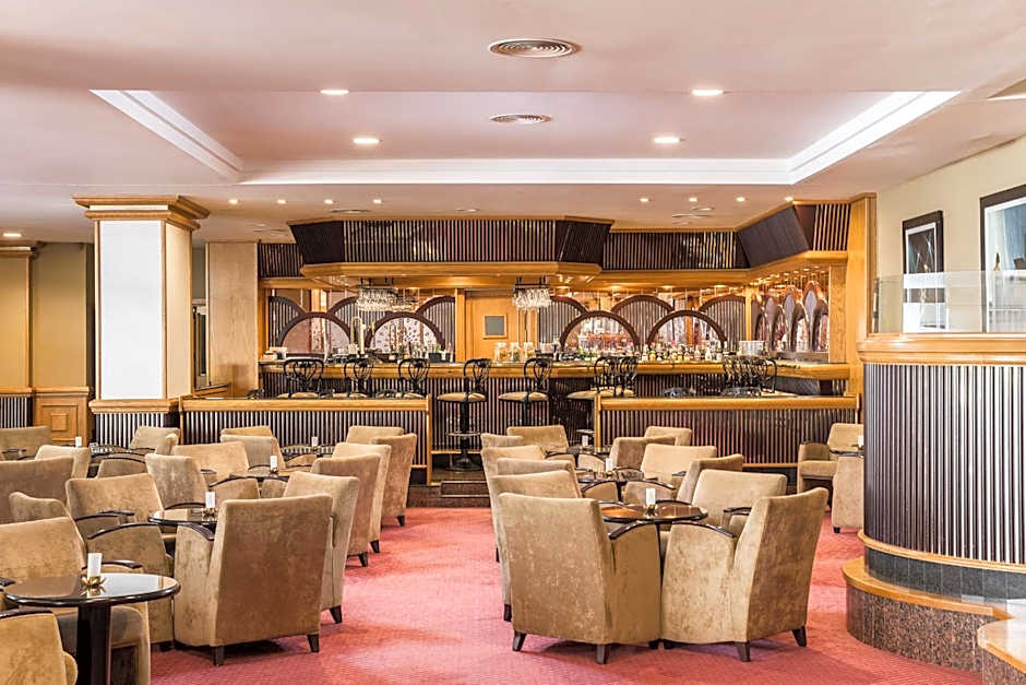 Mac Puerto Marina Benalmadena Hotel