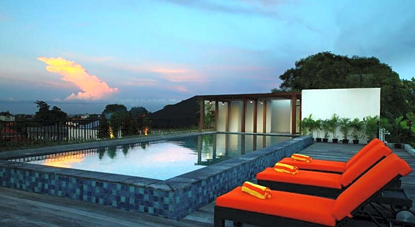 Sun Island Hotel & Spa Legian