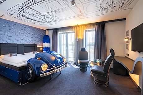 V8 Hotel Köln at MOTORWORLD