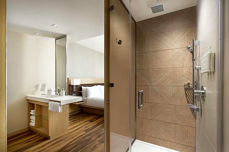 AC Hotel by Marriott Honolulu