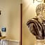 Aurelius Art Gallery Hotel