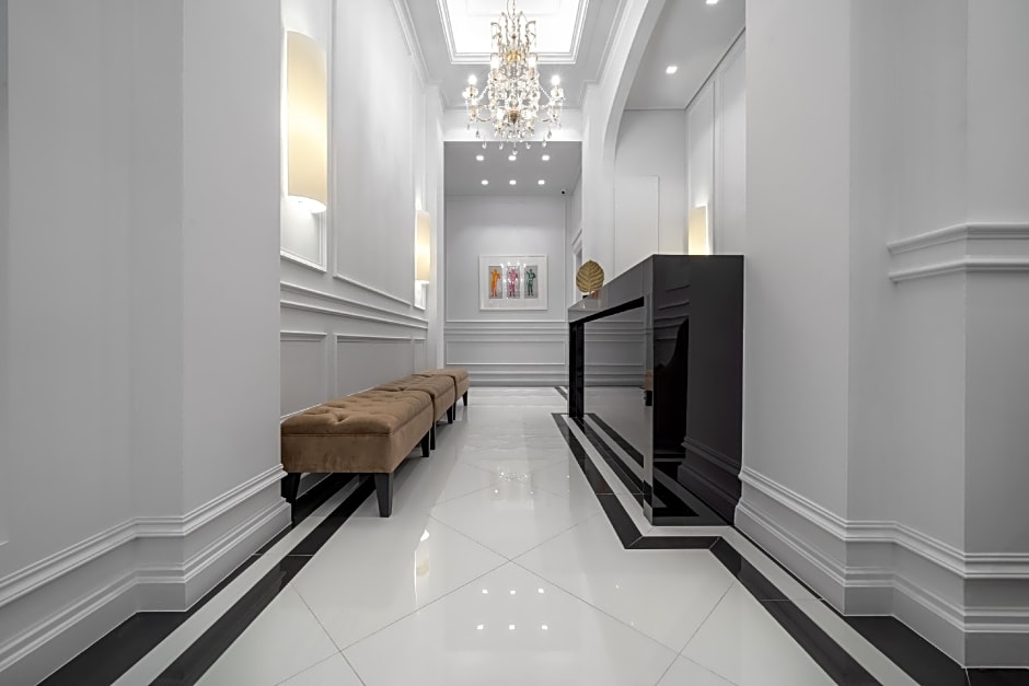 Praxitelous Luxury suites