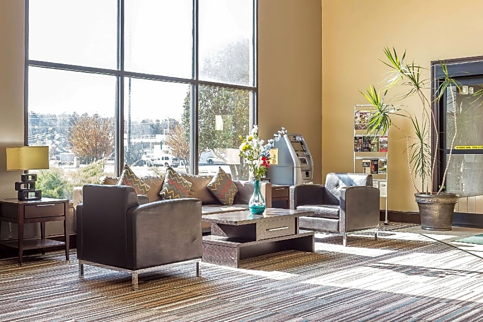 Quality Inn Warsaw I-40