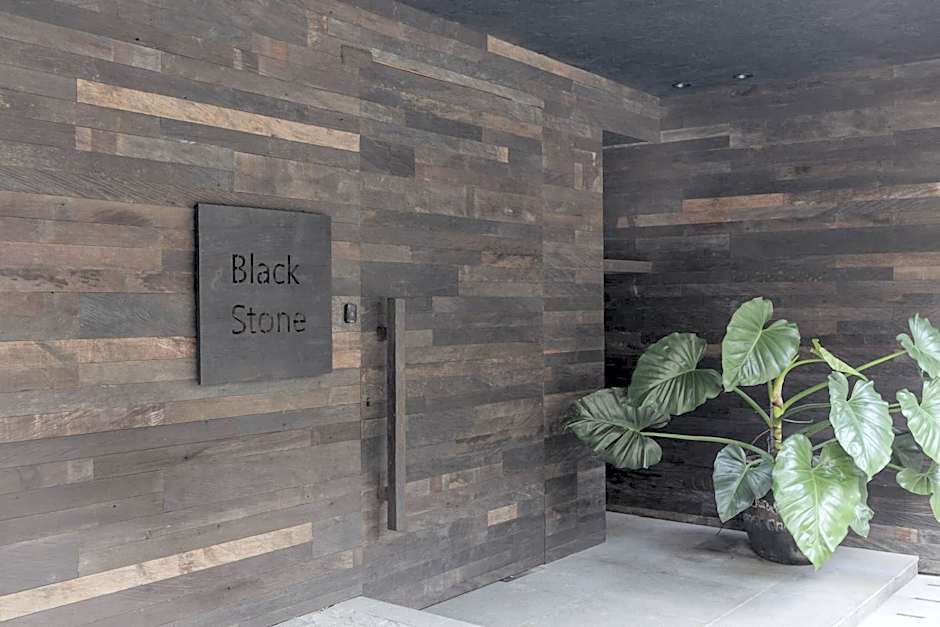 Black Villas Canggu Beach by OXO