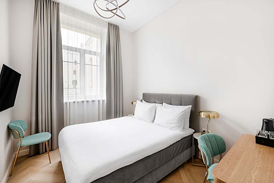 St Casimir Apartments