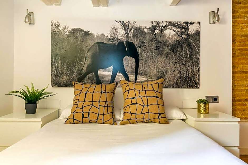 Fridays Flats Dreamy Duplex - Stylish Beach Loft