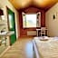 Alpine Base Hostel - Adults only