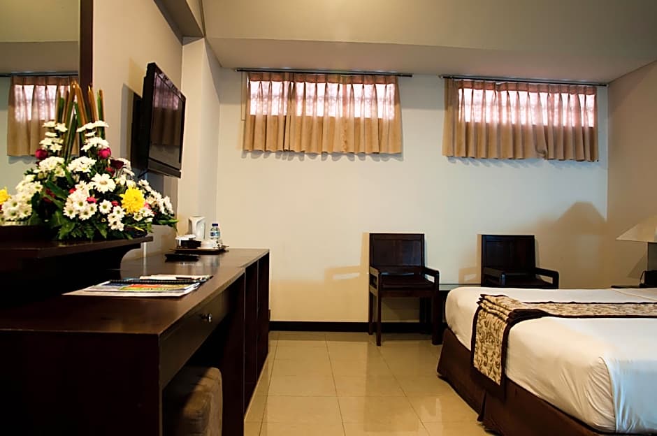 Puri Ayu Hotel