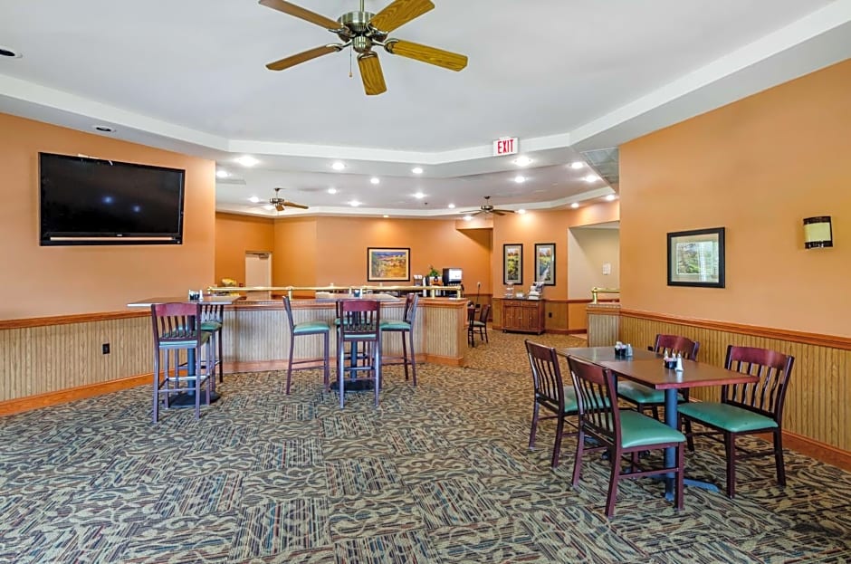 Best Western Plus Inn at Hunt Ridge