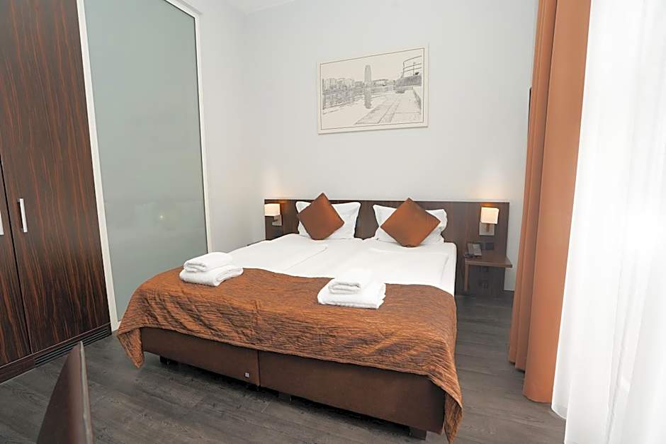 The Atrium Hotel