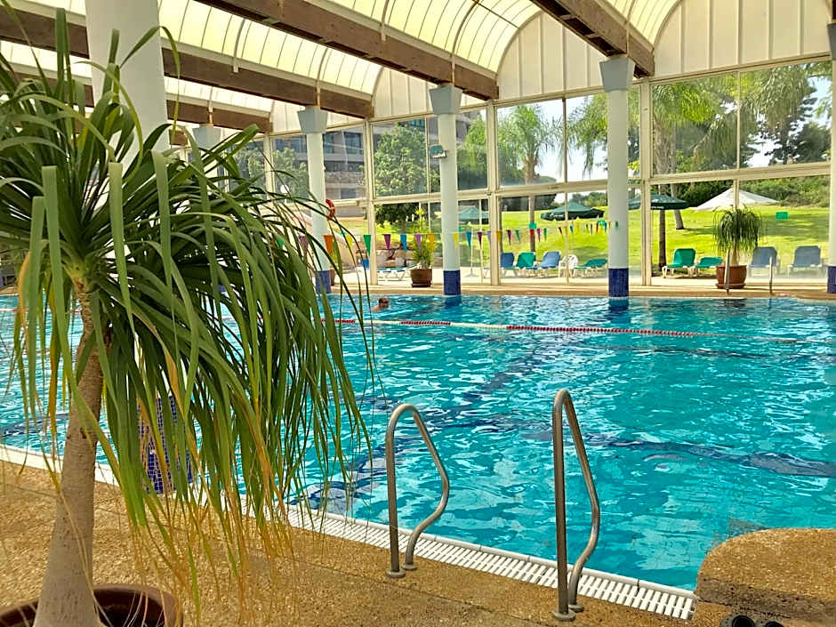 Suite Caesar - Neot Golf