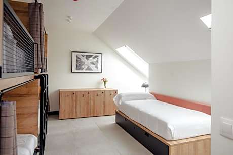 Bunk 5-Bed in Mixed Dormitory Room