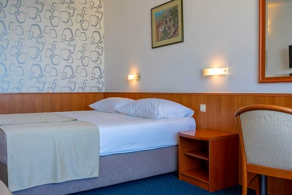 Photo 1 of 1 of Standard 1 Double Bed or 2 Beds, Balcony