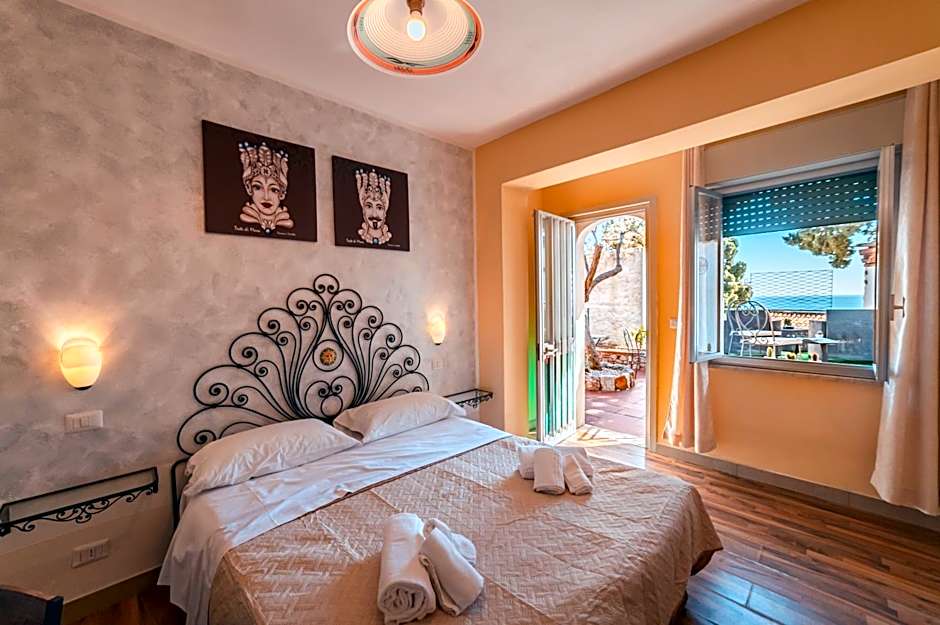 Taormina Garden Hotel