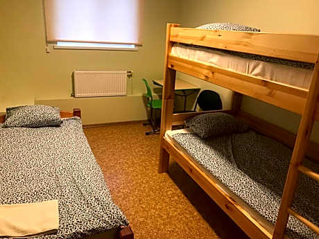 Economy Triple Room