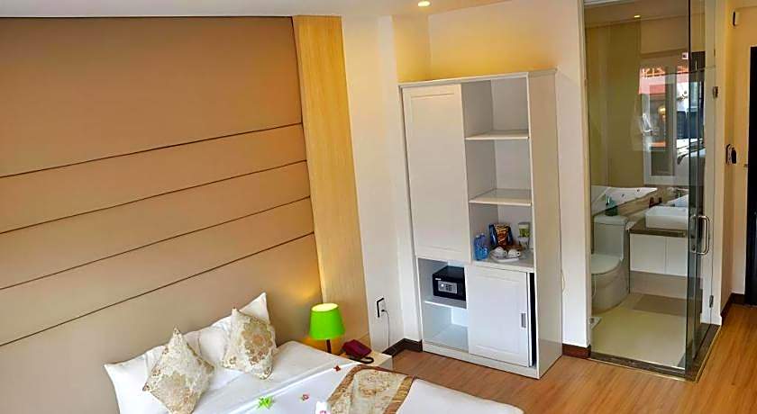Vinh Hung 2 City Hotel