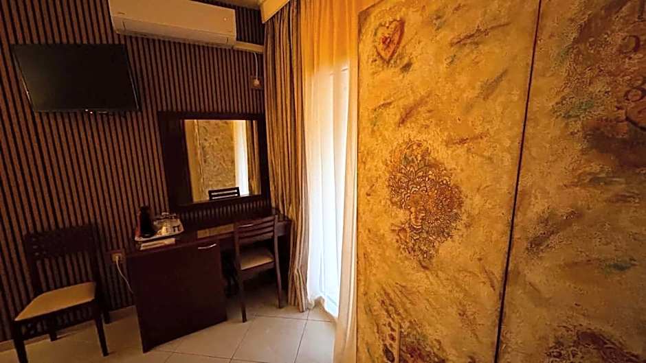Nefeli Boutique Hotel