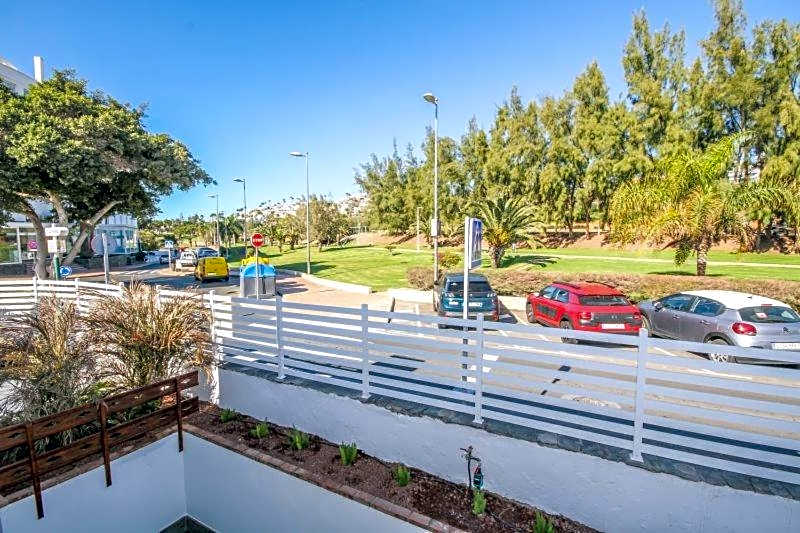 New Miami Playa Apartamentos