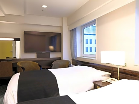 Junior Suite - Non-Smoking