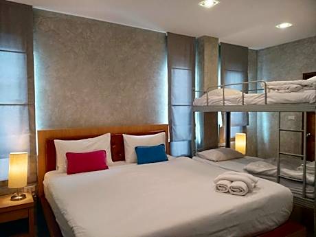 Comfort Quadruple Room
