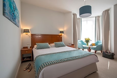 Deluxe 1 Double Bed or 2 Beds