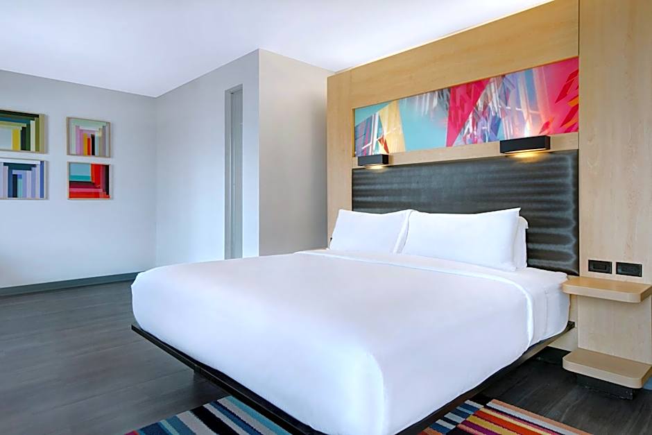 Aloft by Marriott Oklahoma City Downtown - Bricktown
