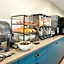 Country Inn & Suites by Radisson, Platteville, WI