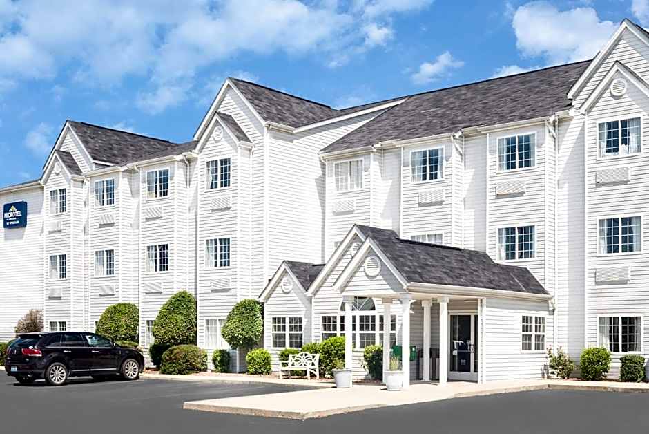 Microtel Inn & Suites by Wyndham London