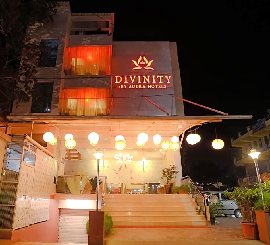 Divinity By Audra Hotels