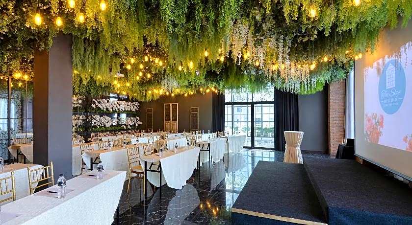 The Granite Luxury Hotel Penang