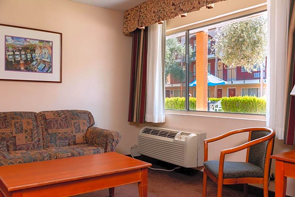 Mardi Gras Hotel & Casino