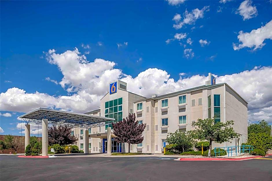 Motel 6-Albuquerque, NM - North
