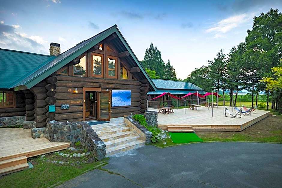 Reposer Hakuba Hotel and Offsite Villa
