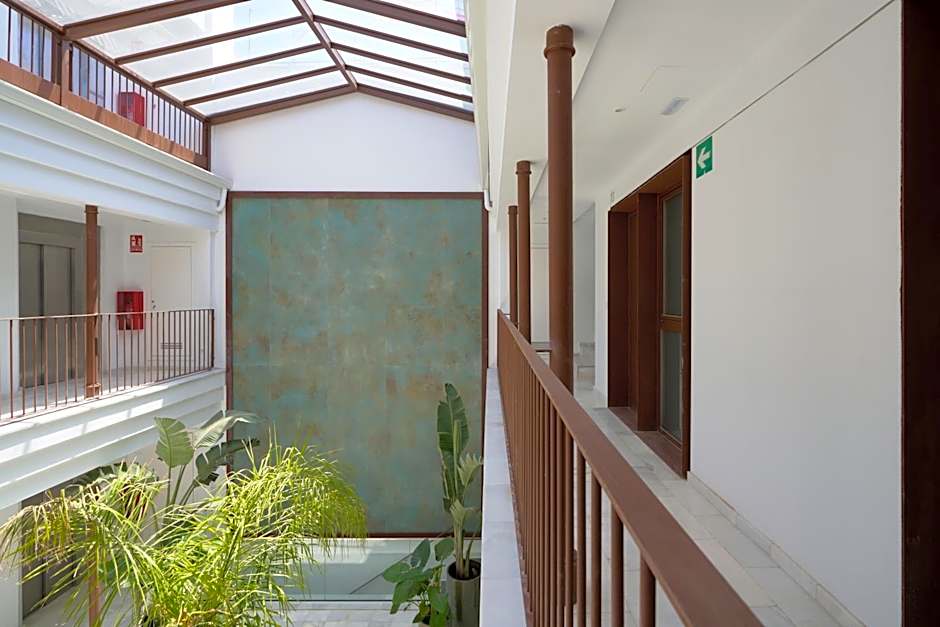 Casa Pizarro, by Homing U