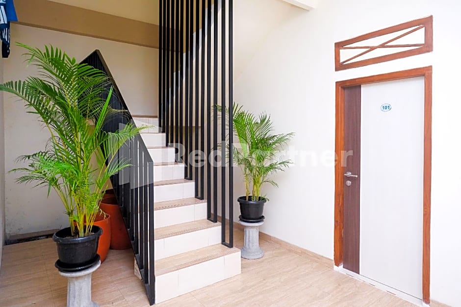 Ndliman House near UGM Jogja Mitra RedDoorz